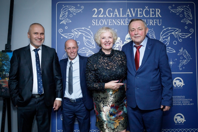 Najlepší rovinový tréner – František Holčák, najlepšia rovinová stajňa na SR za rok 2019 – Meridian