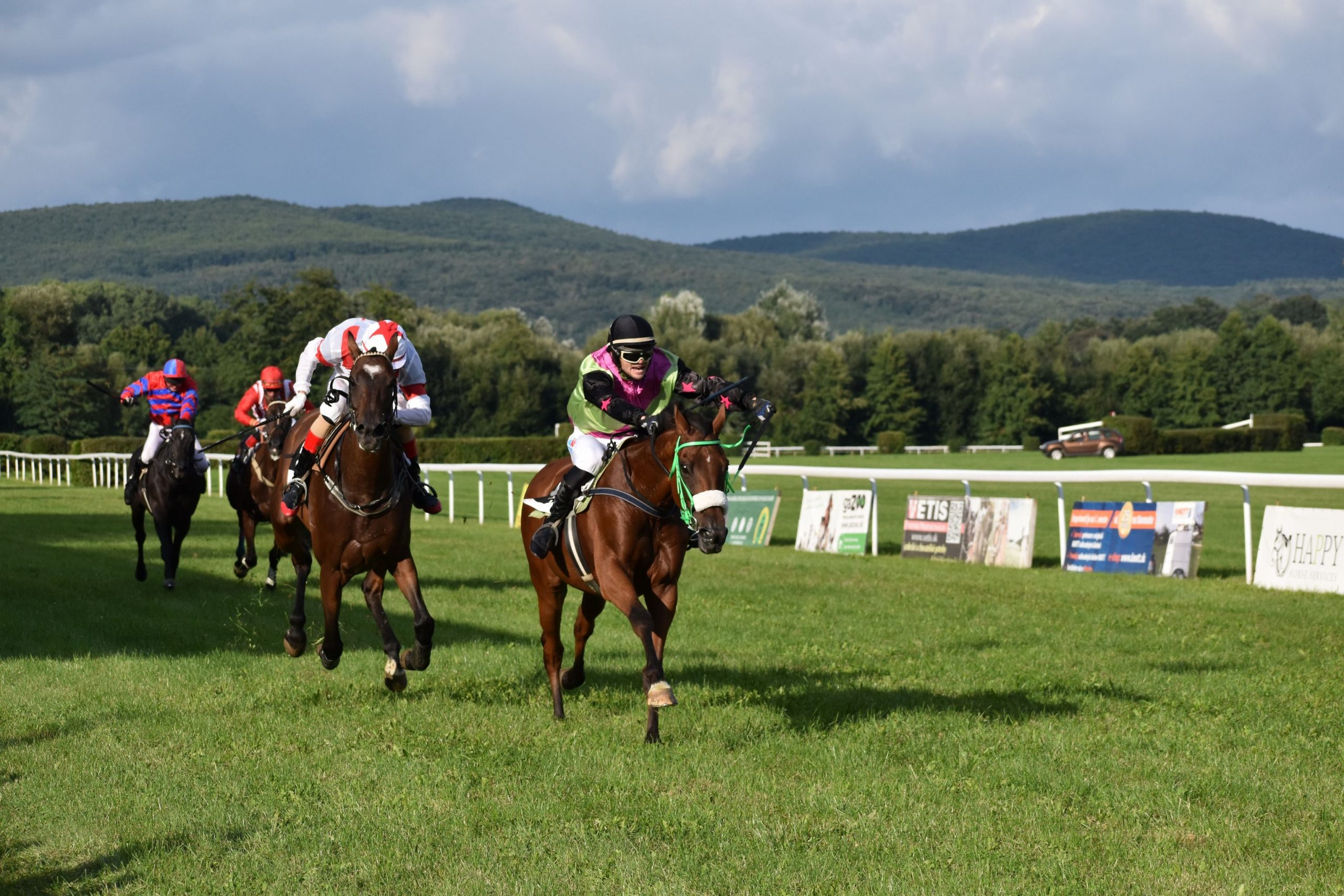 Veľká topoľčianska steeplechase pre českého Kerabusha