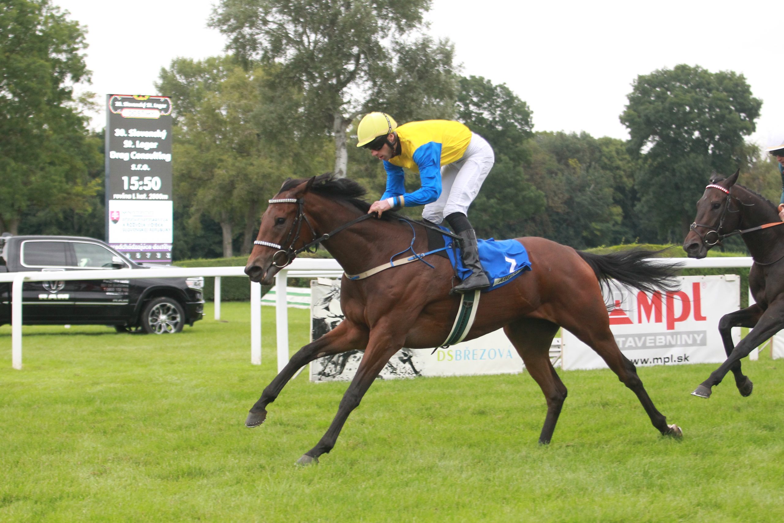 Abella si po nevydarených Oaks napravila chuť v St Legeri